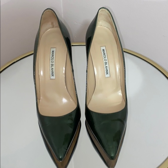 Manolo Blahnik Pointed toe heels - Picture 4 of 13